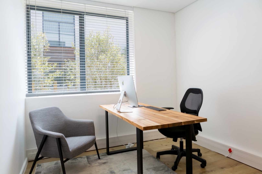 To Let commercial Property for Rent in Val De Vie Estate Western Cape